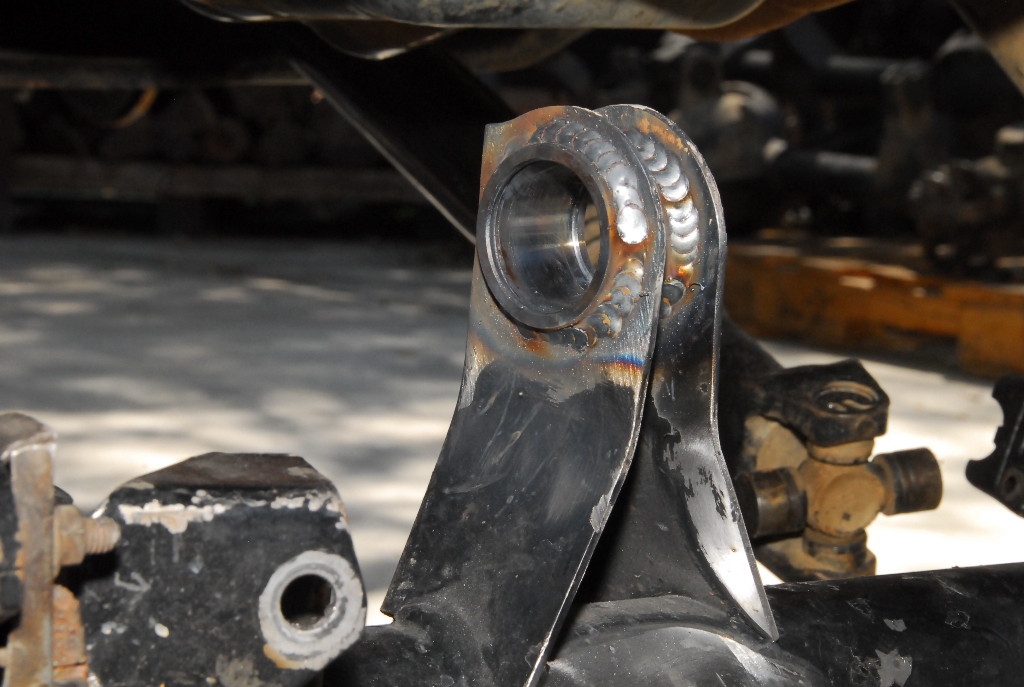 Upper control arm bushing repair